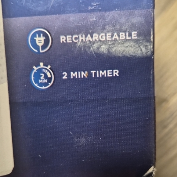 Rechargeable Toothbrush - Picture 8 of 9